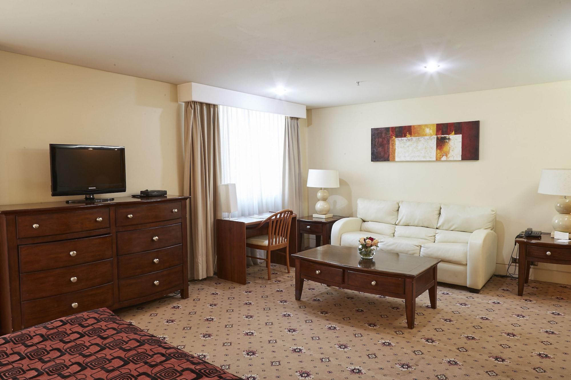 Hotel Torremayor Lyon Сантьяго Экстерьер фото