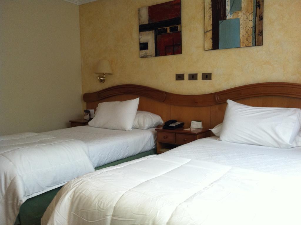 Hotel Torremayor Lyon Сантьяго Экстерьер фото