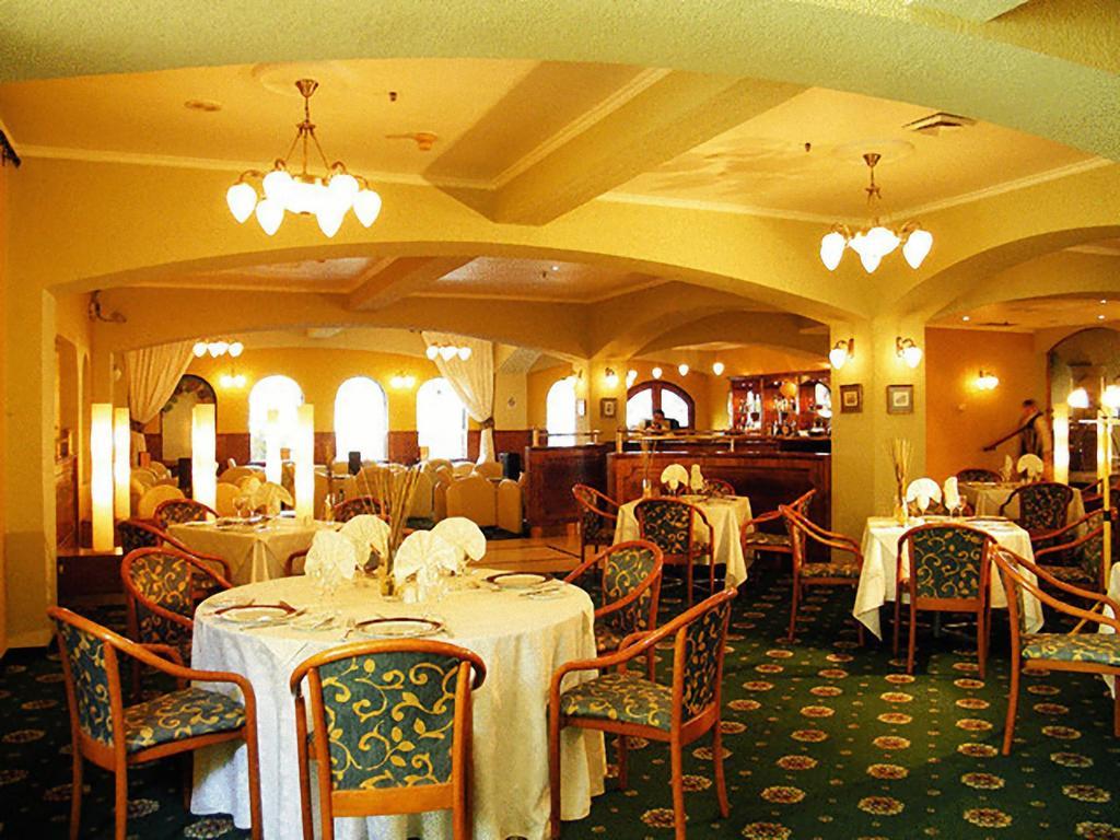 Hotel Torremayor Lyon Сантьяго Экстерьер фото