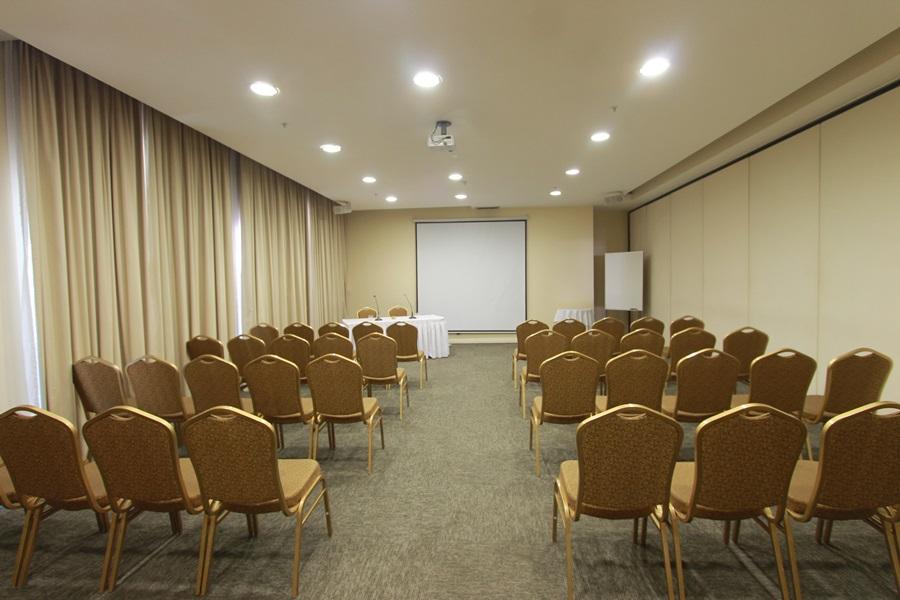 Hotel Torremayor Lyon Сантьяго Экстерьер фото